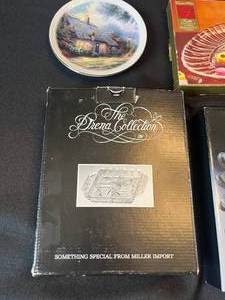 lot 227 image: Thomas Kinkade Plate, Studio Nova, Trellis, and other VTG Serving and Decorative Dishes