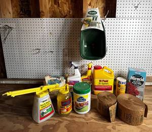 lot 72 image: Various Garden Supplies