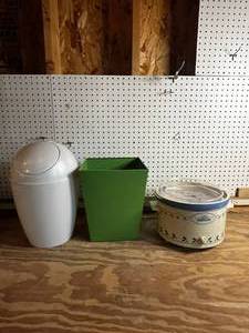lot 94 image: Crock Pot  2 Trash Bins