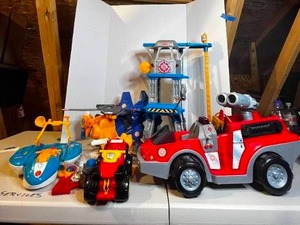 lot 254 image: VTG Fisher Price Rescue Hero Boats  Cars and Accessories