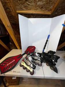 lot 266 image: Bauer XVR Lites Roller Blades Size 9R  Ripstik  K2 Exotech Roller Blades  Injury Begone Roller