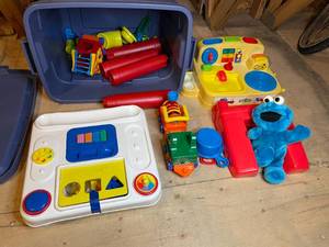 lot 285 image: Childrens Plastic Toys - Sesame Street Toys, Train, Elmo, Playskool, Shellcore