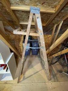 lot 300 image: 5 Step Wooden Ladder