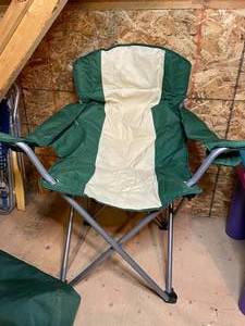 lot 306 image: 6 Folding Chairs of Various Styles