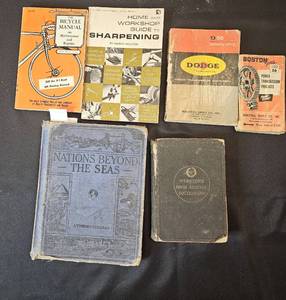 lot 314 image: VTG Websters Dictionary, Nations Beyond the Sea Text Book & VTG Misc Reference Guides