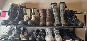 lot 353 image: Lot of Womens Boots & Tennis Shoes Mostly SZ 88.5