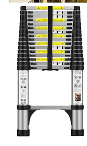 lot 210 image: Feete Extension Ladder