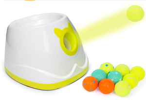 lot 338 image: Automatic Ball Launcher, Dog Toy Ball Thrower