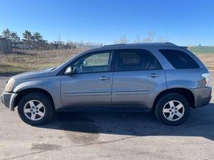 2005 Chevrolet Equinox LT - AWD