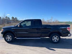 2010 Ford F-150 XLT - 4X4 - 2 OWNERS - 89,268 MILES