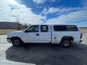 2004 Chevrolet Silverado 1500 LS