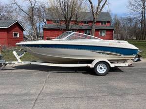 1995 Larson Open Bow -  Boat
