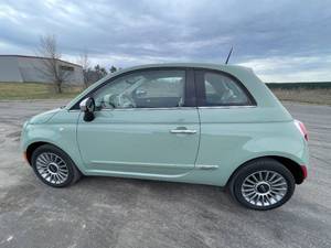 2012 FIAT 500 Lounge - 1 OWNER - MANUAL