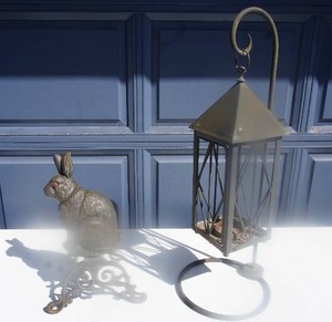 lot 8 image: Lawn, Garden, Patio and Porch DeCor...Cast Iron Bunny Rabbit Easel, Hanging Decorative Lantern