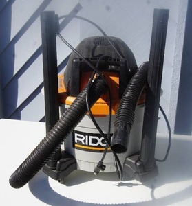 lot 28 image: Rigid Shop Vac wTools