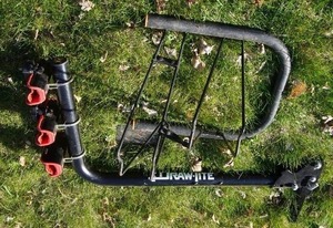 lot 125 image: Draw-Tite Hitch Three Bicycle Rack
