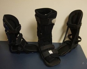 lot 142 image: Orthopedic Walker Boots, Stable Support Shock Absorption Lightweight Ankle Comfy and Durable Size Large Bird and Crown Inc., and The Foot and Ankle Center, MaxTrax