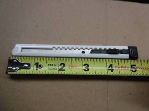 Box Cutters  Approximately 1,100 Pieces 
