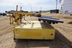 lot 50 image: Energy Absorption Systems Truck Mount Attenuator Road Way Message Center