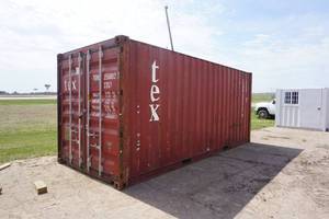 lot 33 image: 20 x 8 ShippingStorage Container