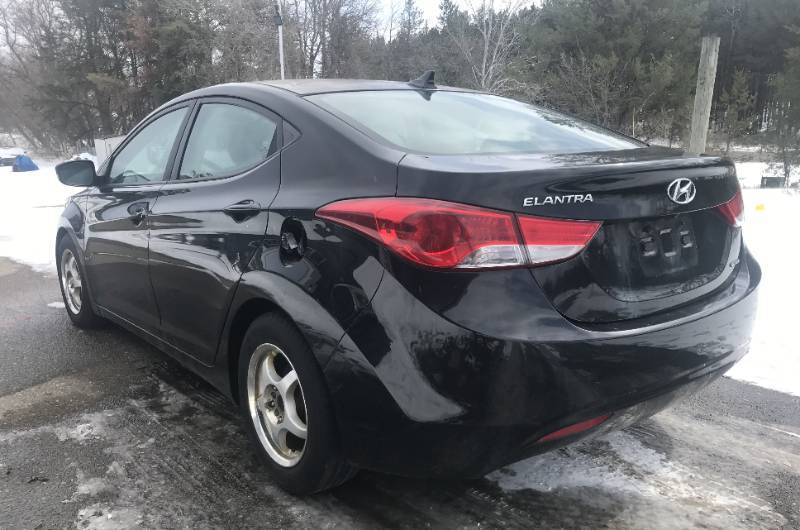 2011 Hyundai Elantra LTD