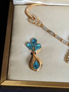 Vintage Phyllis Rhinestone Jewelry Set