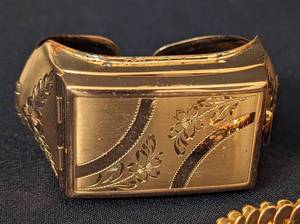 Vintage Compacts and Locket Cuff Bracelets