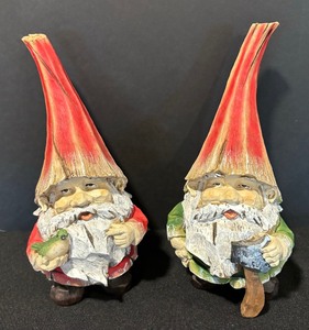 lot 37 image: Fun and Whimsical Gnome Figurines