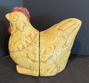 lot 54 image: Charming Chicken Bookends