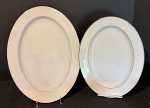 lot 65 image: Noritake Envoy China Serving Pieces