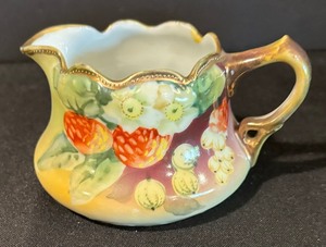 lot 276 image: Vintage Hand Painted Nippon Covered Sugar Dish and Creamer