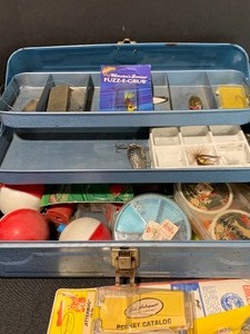 lot 275A image: Vintage Tackle Box and Tackle