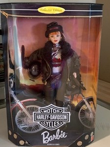 lot 169 image: 1998 Collector Edition Harley Davidson Barbie Second in a Series