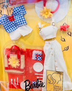 lot 301 image: Barbie Outfit Millicent Roberts Picnic Perfect