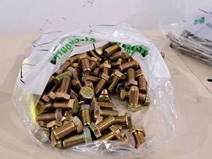 lot 141 image: Lot of (100) Hillman Cap Screws 38x34  Hex Head #220620
