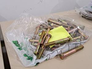lot 147 image: Lot of (44) Hillman Cap Screws 38x3  Hex Head #220650