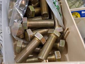 lot 151 image: Lot of (20) Hex Cap Screws 34x2-12
