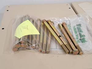 lot 180 image: Lot of (17) Hillman Cap Screws 716x6  Hex Head #220925