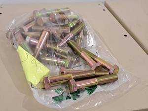 lot 188 image: Lot of (30) Hillman Cap Screws 12x3  Hex Head #220945