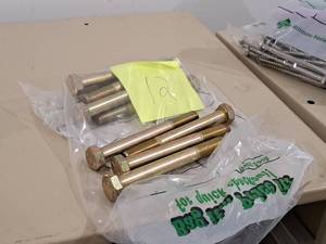 lot 191 image: Lot of (12) Hillman Cap Screws 12x4-12  Hex Head #220955