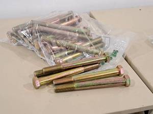 lot 192 image: Lot of (16) Hillman Cap Screws 12x5  Hex Head #220957