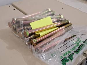 lot 194 image: Lot of (15) Hillman Cap Screws 12x6  Hex Head #220961