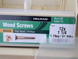 lot 233 image: Lot of (200) Hillman Brass Wood Screws 12x1-14  Flat Head  Phillips #H385772