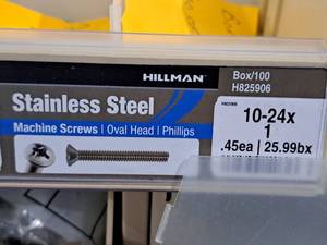 lot 322 image: Lot of (200) Hillman Stainless Steel Machine Screws 10-24x1  Oval Head  Phillips Drive #H825906