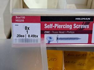 lot 354 image: Lot of (200) Hillman Self-Piercing Screws 8x1  Truss Head  Phillips Drive #H82206