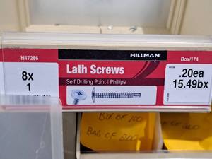 lot 367 image: Hillman Lath Screws Self Drilling Point 8x1  Phillips Drive #H47286