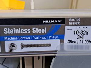 lot 454 image: Lot of (100) Hillman Stainless Steel Machine Screws 10-32x34  Oval Head  Phillips Drive #H825936