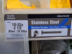 lot 462 image: Lot of (40) Hillman Stainless Steel Machine Screws 10-32x2-12  Oval Head  Phillips Drive #H825948