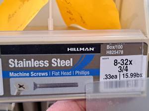 lot 500 image: Lot of (250) Hillman Stainless Steel Machine Screws 8-32x34  Flat Head  Phillips Drive #H825478
