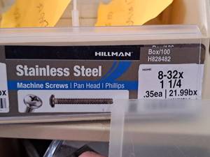 lot 504 image: Lot of (125) Hillman Stainless Steel Machine Screws 8-32x1-14  Flat Head  Phillips Drive #H828482